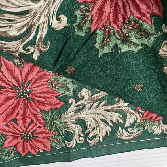 Christmas Tablecloth Green With Poinsettias 62 x 103 Rectangle - Picture 4 of 5